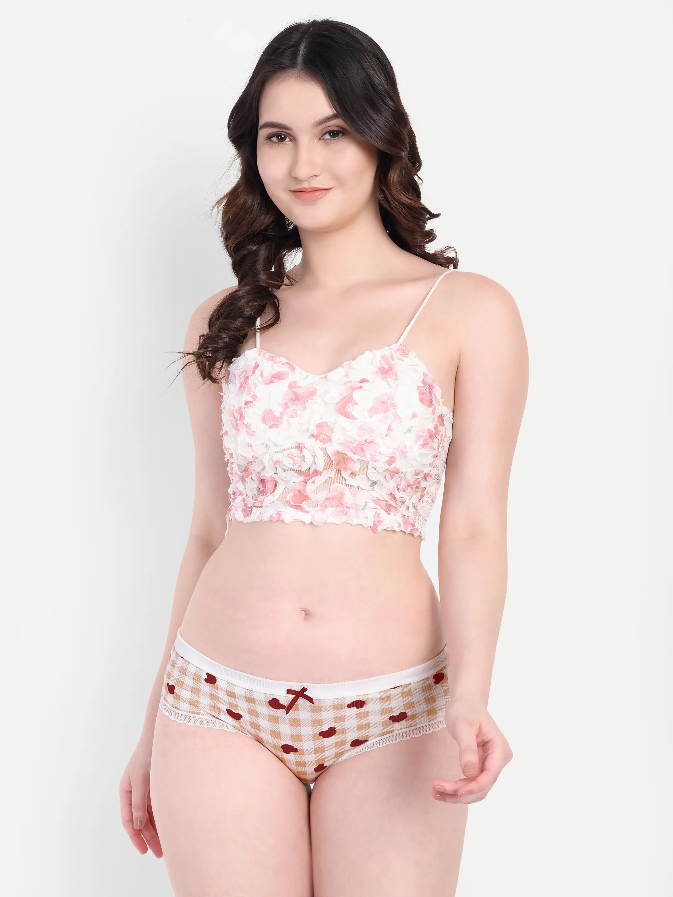 ecomm female shoot